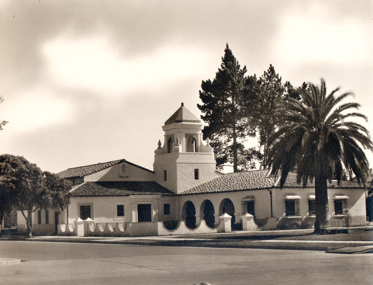 City Hall in 1934